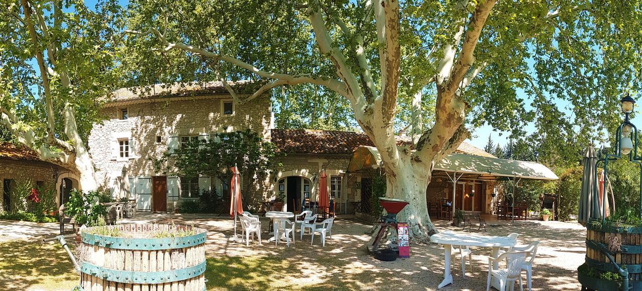 Bed and Breakfast Mas Des Vertes Rives Chateauneuf-de-Gadagne Экстерьер фото